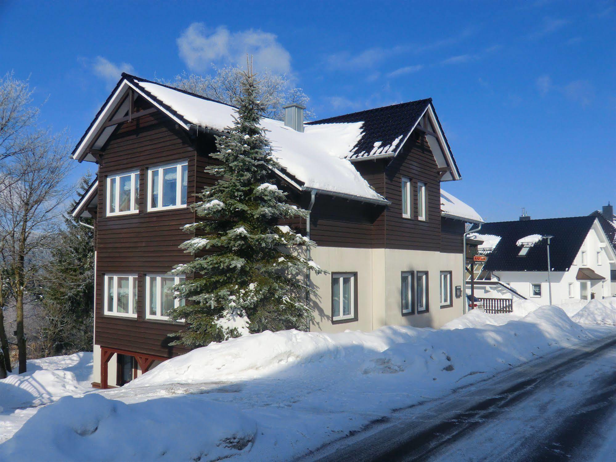 Pension & Ferienwohnung Oberhof 810 M 외부 사진